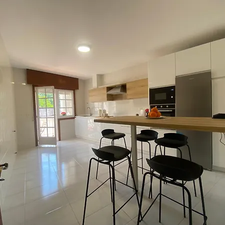 A Un Paso Lägenhet Caldas De Reis