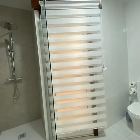 A Un Paso * Caldas De Reis