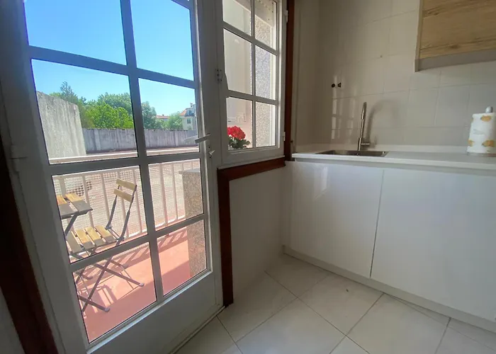 A Un Paso * Caldas De Reis